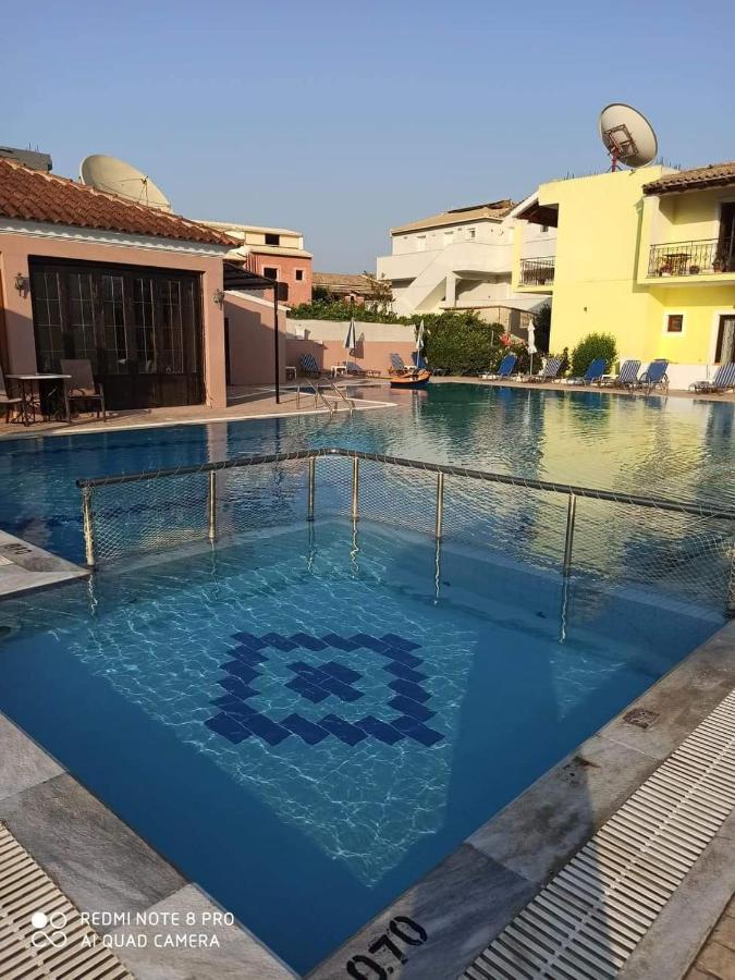 Amadeus Hawaii Apartments & Studios Сідарі Екстер'єр фото